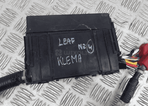 Juke lift leaf skrzynka bezpieczników klema 24382EW70B radom 2