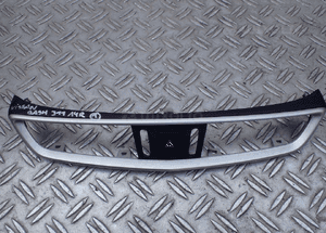 Nissan qashqai ii ramka kratki nawiewu 3049-0055 radom 1