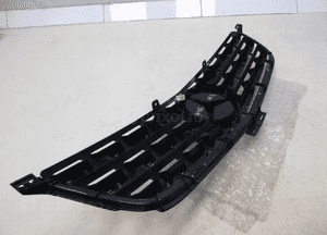 MERCEDES ML W166 GRILL ATRAPA ZDERZAKA LOGO PRZÓD NR 4 8