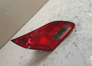 Lampa tylna lewa opel astra j 3
