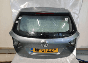Klapa tył tylna bagażnika opel astra j iv 4 Z179 szara kombi 1
