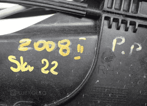 Mechanizm podnośnik szyb prawy przód peugeot 2008 ii 9828416680 3