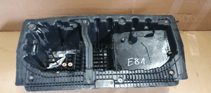 Wanna wnęka bagażnika akumulatora BMW I E81 E87 7120019 1