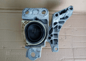 Renault Scenic III 1.4 TCE poduszka lapa silnika 3