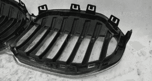 Grill atrapa nerki bmw 1 F40 6