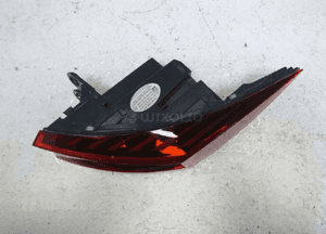 Skoda enyaq iv 4 lampa prawy tył prawa tylna led 5