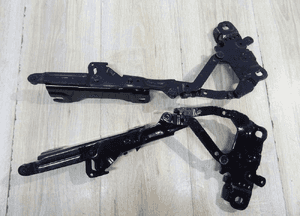 Bmw F20 F22 F30 F31 zawias maski prawy 7239416 4248 13