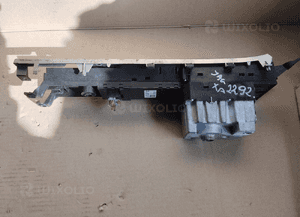 Panel wybierak zmiany biegów jaguar xf X250 8X23-7E453-CF 4