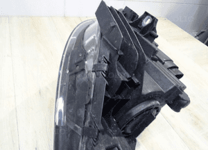 Lampa prawa mercedes b-klasa W246 A2468200261 10