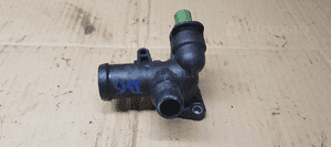 Króciec wody płynu Audi A4 B6 06B121133D 3