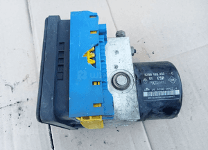 pompa abs laguna 2 8200183452c 2