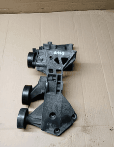 Podstawa łapa alternatora rolki Mercedes A-Klasa W169 2.0 CDI A6402021040 1