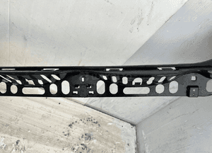 ŚLIZG ZDERZAKA ŚRODKOWY TYŁ TYLNY BMW F10 7184766 3