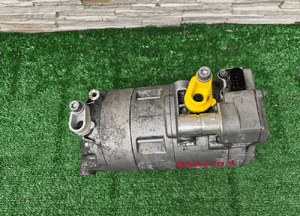 SPRĘŻARKA KLIMATYZACJI BMW M5 F90 6 G32 9496109 3