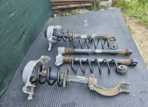 Sprężyny Amortyzatory 1BA Standart Mc Person Przod Tyl Zawieszenie 2.7 3.0 TDI  Audi A4 B8 Kombi Avant 2