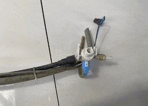 Audi A6 C5 lift 3.0ASN pływak pompy paliwa 4B0201317T 3