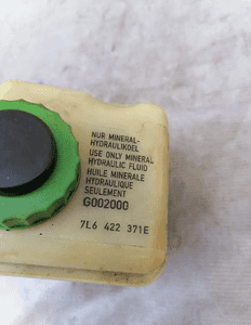 Zbiorniczek płynu wspomagania Audi Vw Porsche 7L6422371E 3