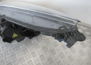 Lampa przednia przód lewa prawa ford kuga MK2 lift xenon czarna 2016-2019 rok 16