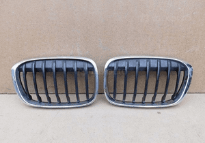Atrapa grill gril prawa bmw X1 F48