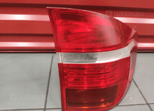 Bmw X5 E70 przed lift lampa prawy tył w błotnik prawa tylna europa 6