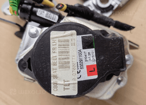 Pas bezpieczenstwa napinacz lewy przód 88810-D7000 hyundai tucson 3 iii 2