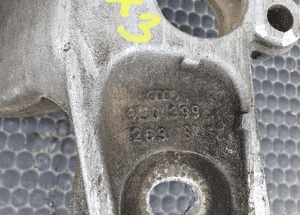 Łapa Wspornik 8E0399263S Poduszka Podpora Belka Skrzyni Skrzynia Biegów Audi A4 B6 B7 6