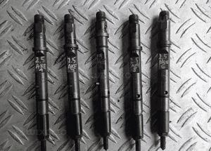 AUDI A4 B5 A6 C5 2.5 TDI AKE  WTRYSKI WTRYSK 059130201D 3