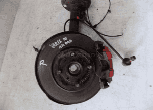 TOYOTA YARIS III 1.4 D4D ZWROTNICA AMORTYZATOR PRAWA 3