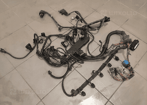 BMW X5 E70 3.0D M57 OKABLOWANIE INSTALACJA WIĄZKA SILNIKA WTYCZKI KPL ORYG 2