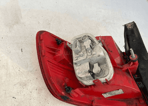 Audi A6 C6 lampa ledowa led prawa w błotnik 4F9945096E 7