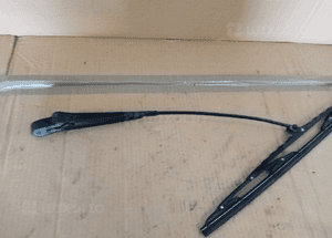 Ramie wycieraczki lewy przód Mercedes W126 4