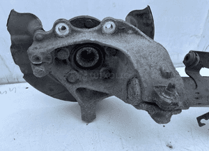 VOLVO V40 II 2.0 D3 MCPERSON PRAWY PRZÓD 31360946 6