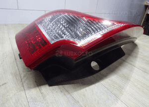 Volvo XC60 lift lampa lewa tylna lewy tył 31323034 6