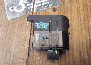 Przelacznik 8E1919094 Wlacznik Regulacji Wysokosci Swiatel Lampy Audi A4 B6 B7 Europa 7