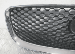 Grill gril atrapa jaguar xf ii X260 GX63-018K28-A 2015-2020 4