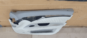 Boczek tapicerka prawy przód przednia prawa Mercedes W211 2