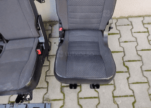 Fotel fotele tył tylne kanapa 2 rząd land rover defender 2007-2014 europa 4