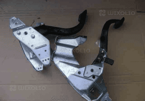 Opel Astra H III 3 pedal hamulca