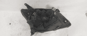 Przod przednia lampa lewa toyota avensis T25 5