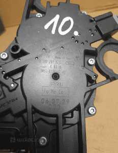 Volvo V50 silniczek wycieraczki 0390201823 2