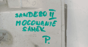 DACIA SANDERO II mocowanie sanek prawe 2012-2020 3