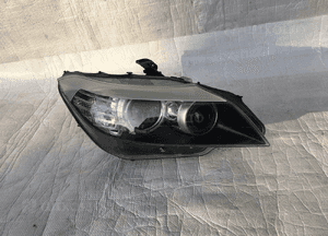 Bmw Z4 E89 bixenon prawy nieskrętny 1
