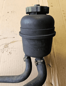 VW Crafter Mercedes Sprinter W906 zbiorniczek wyrównawczy płynu do wspomagania 1