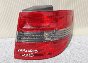 Lampa tył tylna prawa mercedes- benz w 245 b klasa 1