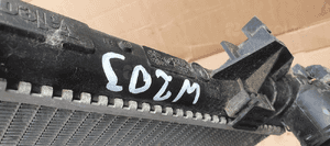 Chłodnica wody płynu Mercedes W203 2.2 CDI A2035001103 7
