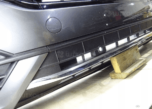 Vw touareg 760 iii r-line zderzak przód przedni 760807221F 12