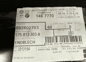 Pas tyl tylny bagaznika seat ateca 575 nowka orginalny 575813303A 6