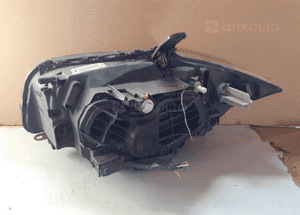 Bmw seria 1 E87 lampa przód przednia prawa 4