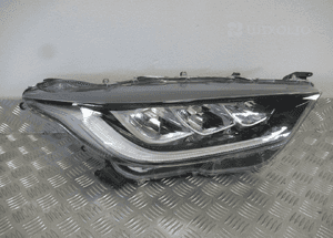 Lampa przód przednia prawa toyota yaris 4 iv full led 2019- 1