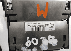 Wyświetlacz czujników parkowania pdc mercedes clk W209 209 A2095452432 05- 4